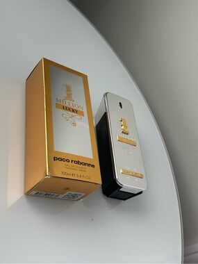 Paco Rabanne 1 Million Lucky Cologne France Silver Gold Fragrance